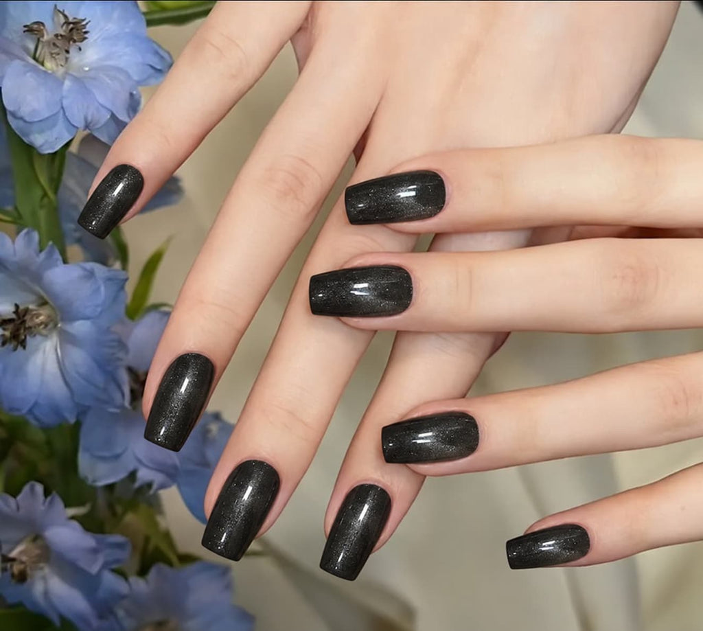 Galaxy Chrome Black Squoval Press-on Nails