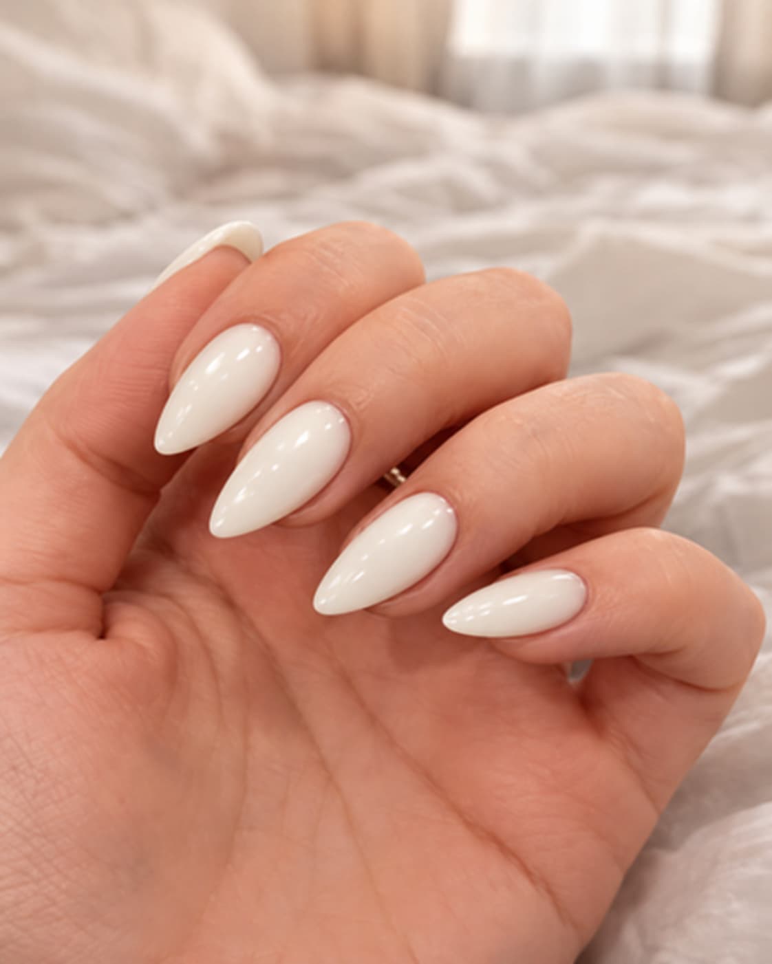Off White Almond Press-on Nails
